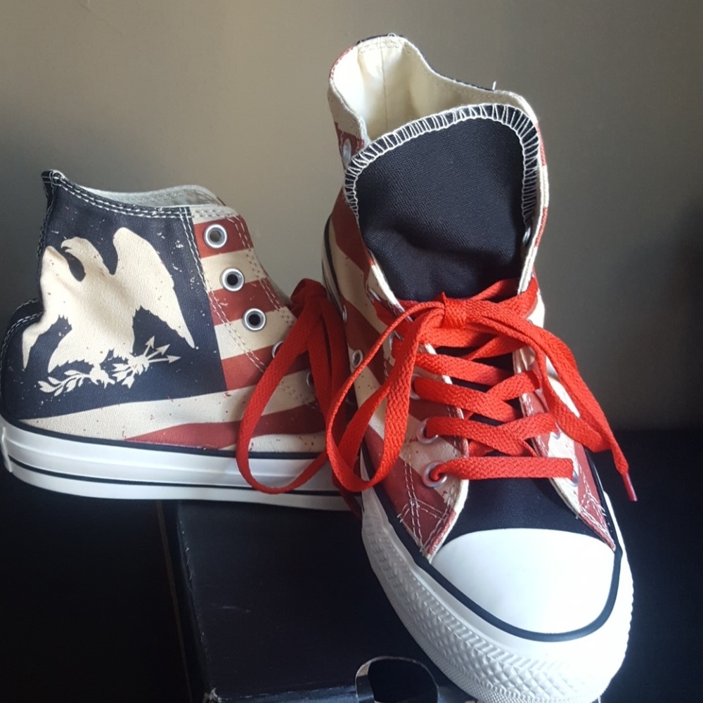 New: Converse Chuck Taylor Black Fire